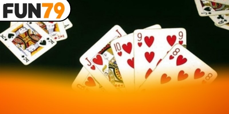 Người chơi luyện tập bài liêng online tại Fun79 với hướng dẫn bộ hợp lệ
